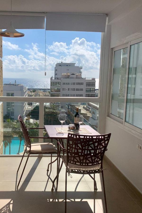 Apartamento Superior Alay En Puerto Marina Playa Benalmadena Bagian luar foto